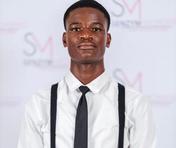 Wiseman Mtshali, estate agent