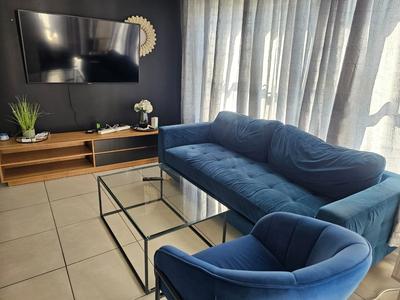 Apartment / Flat For Rent in Cape Town, Cape Town