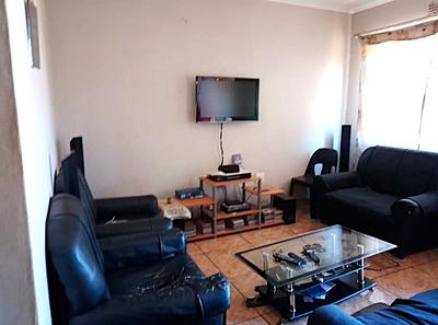 House For Sale in Umhlathuze, Empangeni