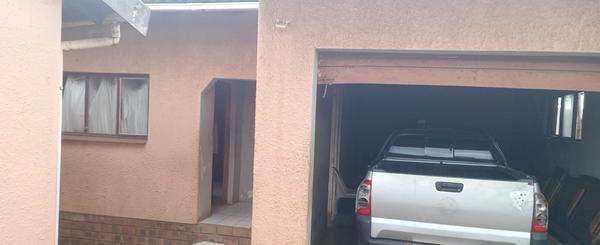 House For Sale in Ngwelezana, Empangeni