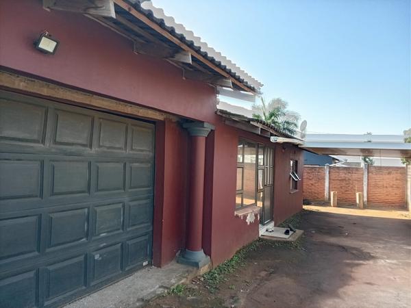House For Sale in Umhlathuze, Empangeni