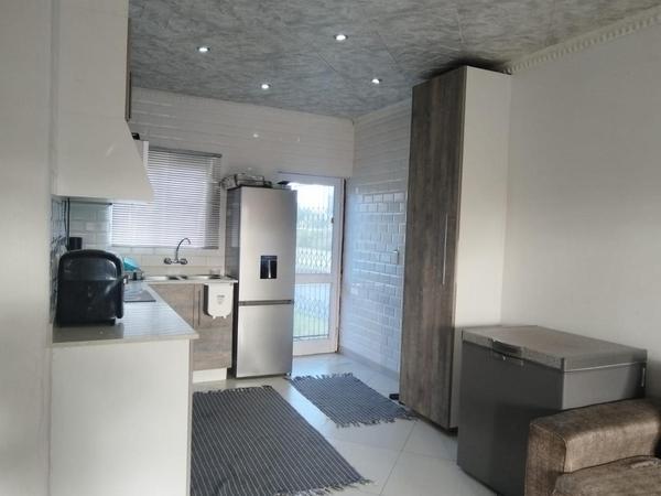 Apartment / Flat For Sale in Brackenham, Richards Bay